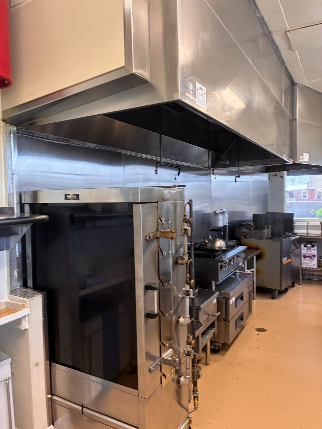 Commercial kitchen