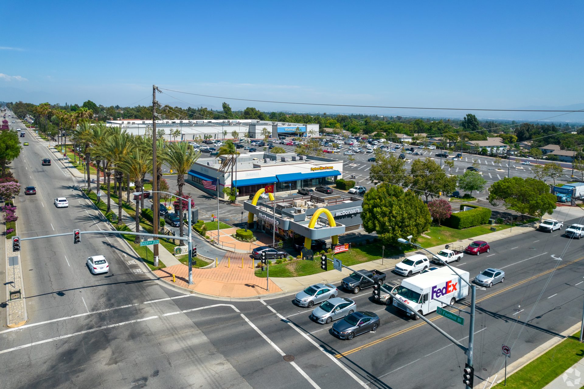 1570-1590 W Foothill Blvd, Upland retail center aerial